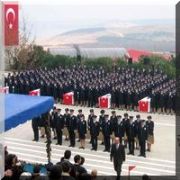 6 AYLIK EĞİTİMLE 20 BİN POLİS ALINACAK