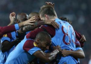 TRABZONSPOR DA 3 FUTBOLCUYA ŞOK!
