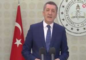 Flaş... Ziya Selçuk İstifa Etti