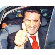 AKP NİN ANKETİNDEN EN BAŞARI SARIGÜL ÇIKTI