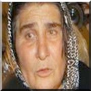 BAYRAK AÇMAK İSTEYEN ŞEHİT YAKINI POLİSE DİRENDİ