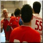 AKDENİZ OYUNLARINDA YUMRUKLAR KONUŞTU