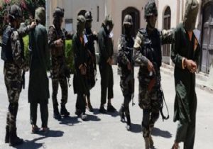  Taliban dan Karakola Saldırdı: 42 ölü