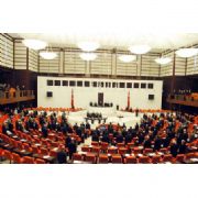 VEKİLLERE 6,5 MİLYAR YETMİYOR