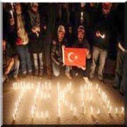 “DEMOKRASİ KAHRAMANLARININ” MASKESİ YIRTILDI