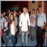 ÜNİVERSİTELİLER GÜVENLİĞE TAKILDI