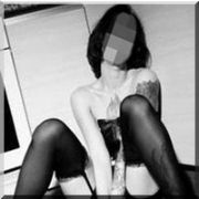ÜNİVERSİTE PORNOSUNDA OYNAYAN KIZ KONUŞTU!