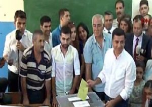 DEMİRTAŞ OYUNU KİME VERDİ?