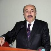 VALİ DEN ATATÜRK PANELİN DE SÜSLÜ KARGA SİTEMİ