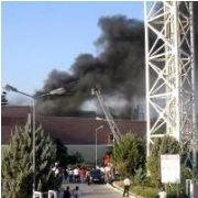 ALIŞVERİŞ MERKEZİ NDE YANGIN PANİĞİ