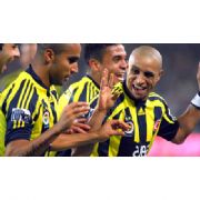İŞTE FENER İN BREZİLYALILARININ YENGEÇ DANSI