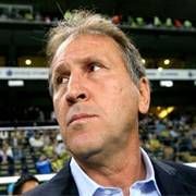 FLAŞ..FLAŞ.. ZİCO:   FENER İ BIRAKIYORUM 