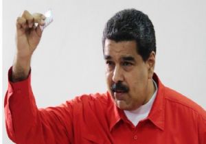 Venezuela da Zafer  Maduro nun!