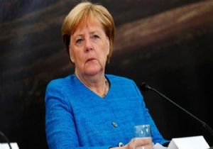 Merkel den Şok Coronavirüs Açıklaması