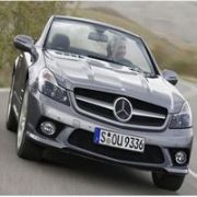 AYAKKABI BOYACISINA MERCEDESİNİ HEDİYE ETTİ