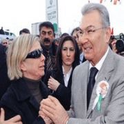 BAYKAL:  MHP Yİ KANDIRIYORLAR 