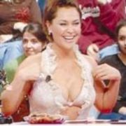HÜLYA AVŞAR NEYİN  MESAJINI  VERİYOR?
