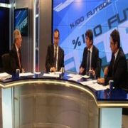  FUTBOLCULARI ARAP ŞEYHİ GİBİ KARŞILIYORLAR 