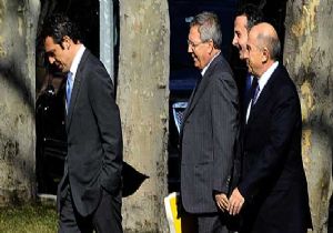 AZİZ YILDIRIM, GAZETECİYLE KAFA BULDU!