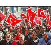 BÜTÜN KALPLER MİLLİLER İÇİN ÇARPACAK