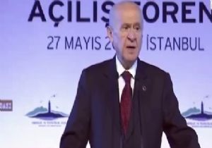 Demokrasi, Adasında Darbe Tepkisi