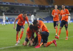 Başakşehir İngiliz Devini Yıktı 2-1