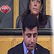 TBMM DE BİR İLK! ÖNCE SES GİTTİ, SONRA YAYINA DEVAM ETTİ