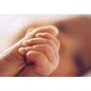 2 AYLIK BEBEK ALKOL KOMASINA GİRDİ!