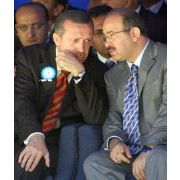BOLU DA YÜKSEK GERİLİM... TÖRENE KATILMAYAN REKTÖRLER ERDOĞAN I KIZDIRDI