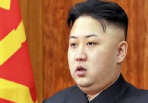 Kuzey Kore de Kot Giymek Yasaklandı