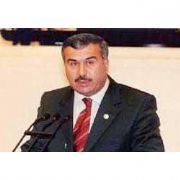 AKP Lİ DEMİR DEN SEZER E BOMBARDIMAN
