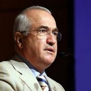BAKAN ÇİÇEK: DTP NİN KAPATILMASINI
DTP VE PKK İSTİYOR