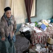ÇÖP EVDE ÖLEN KOCASIYLA BİR HAFTA YAŞADI
