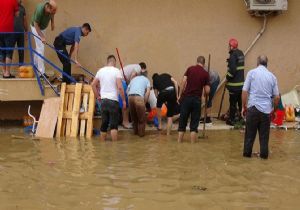 Darıca da Sel Ca Aldı