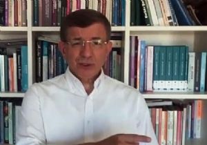 Bir Tepki de Davutoğlu ndan 