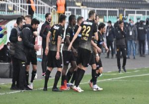 Denizlispor 7 Hafta Sonra Kazandı 2-1