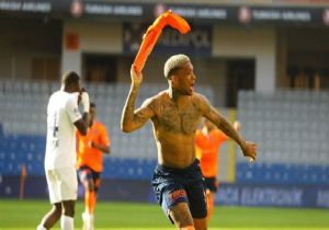 Başakşehir Nefes Aldı 2-1