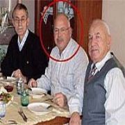 MİLLİYET MUHABİRİNİN BABASI ARABASIYLA SELE KAPILARAK ÖLDÜ!..