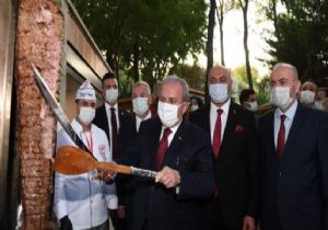 ASLINDA NE YİYORSUNUZ?