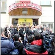 BDP GENEL MERKEZİNE POLİS BASKINI