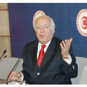 DÜLGER, HEM KIVIRDI, HEM KIVIRMADI!