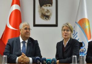 Emine Ülker Tarhan dan Sürpriz İttifak!