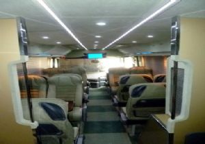 ERDOĞAN IN YENİ OTOBÜSÜNDE  YOK, YOK !