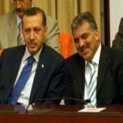 ERBAKAN DAN AĞIR SÖZLER!