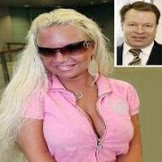EROTİK DANSÇI KADINA SULANDI BAKANLIK ELDEN GİTTİ