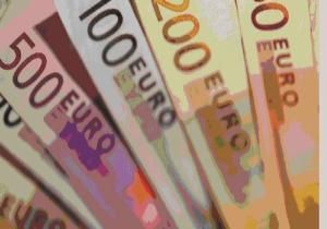 Euro Yine Dolar ın Altına Düştü