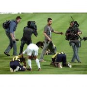 FENERBAHÇELİ FUTBOLCULARIN GÖZYAŞI