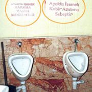 CEMAATE PİSUVAR ZULMÜ