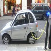 TÜRKİYE 2011 DE ELEKTRİKLİ OTOMOBİL ÜRETECEK