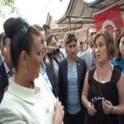 SÖZLEŞMELİ ÖĞRETMENLERDEN ÇUBUKÇU YA TEPKİ!
